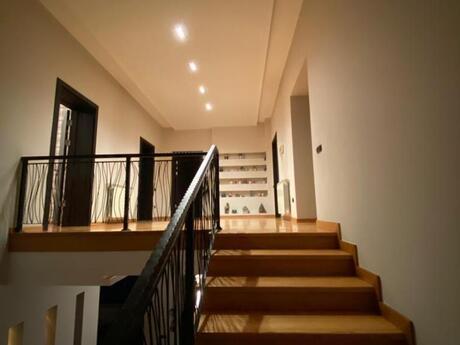6 otaqlı həyət evi, 415 m², Bakıxanov: 935 000 ₼ 5
