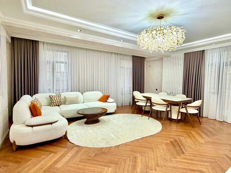 Объявление №6157075 - Баку, м. Гянджлик, 3-комн., 140 м², 3/17 этаж
