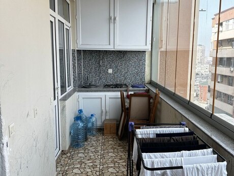 Azadlıq Prospekti m.