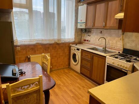 Объявление №6157137 - Баку, м. Иншаатчылар, 3-комн., 72 м², 4/9 этаж