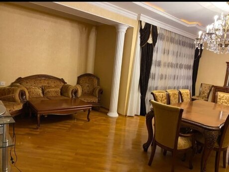 Объявление №6157144 - Баку, Насиминский  р., 4-комн., 200 м², 10/17 этаж