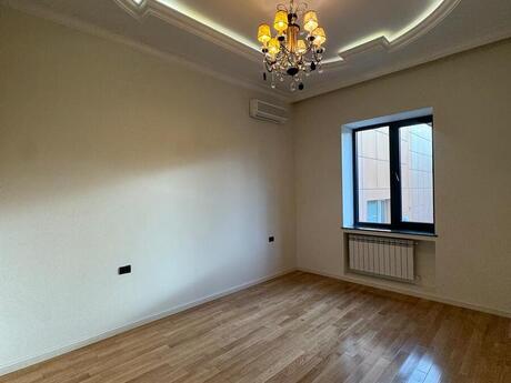 10 otaqlı həyət evi, 550 m², Elmlər Akademiyası: 5 000 000 ₼ 5