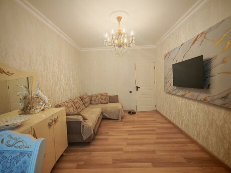 Elan №6157301 - Bakı, Yeni Yasamal q., 2 otaqlı, 60 m², 7/9 mərtəbə