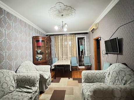 3 otaqlı mənzil, 70 m², Bakıxanov: 168 000 ₼ 2