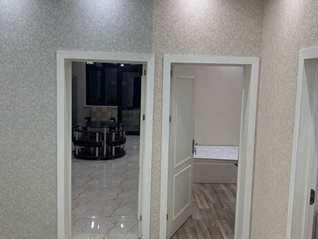 3-room apartment for rent, 100 m², 8 Noyabr: 950 ₼/mo 5