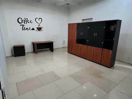 Elan №6157796 - Bakı, İnşaatçılar m., 4 otaqlı, 120 m²