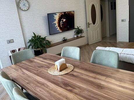 Объявление №6157891 - Баку, м. Кара Караев, 2-комн., 67 м², 18/19 этаж
