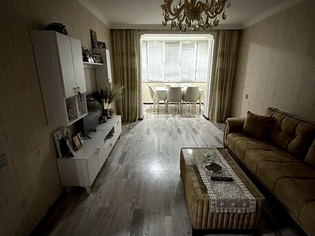 Elan №6157887 - Bakı, Həzi Aslanov m., 3 otaqlı, 61 m², 1/5 mərtəbə