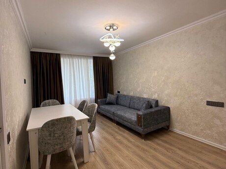 Elan №6157902 - Bakı, Qara Qarayev m., 2 otaqlı, 55 m², 2/5 mərtəbə