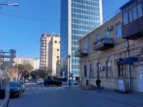 Объявление №6158097 - Баку, м. Низами, 2-комн., 100 м²