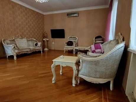 Объявление №6158146 - Баку, пос. Ени Ясамал, 7-комн., 300 м²