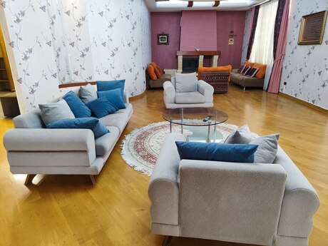 Объявление №6158197 - Баку, м. Ичеришехер, 4-комн., 350 м², 9/16 этаж