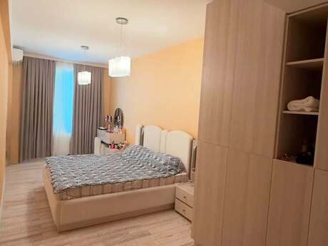 3 otaqlı yeni tikili - 8 Noyabr m. - 110 m²