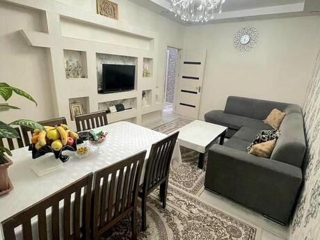 Elan №6158258 - Bakı, Memar Əcəmi m., 3 otaqlı, 70 m², 2/5 mərtəbə