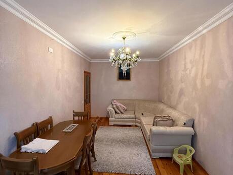 4-комн. вторичка - м. Ази Асланов - 110 м²