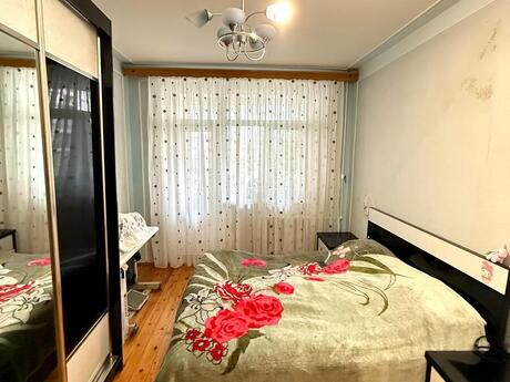 4-комн. вторичка - м. Ази Асланов - 110 м²