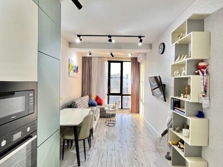 Elan №6158444 - Bakı, Nərimanov r., 2 otaqlı, 61 m², 16/17 mərtəbə