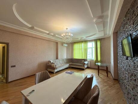 Elan №6158535 - Bakı, Memar Əcəmi m., 2 otaqlı, 80 m², 12/13 mərtəbə