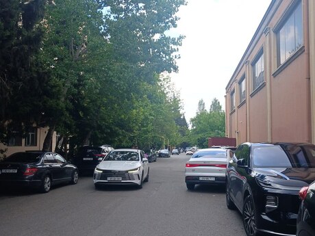 Elan №6158712 - Bakı, Bakıxanov q., 3 otaqlı, 98 m², 1/5 mərtəbə
