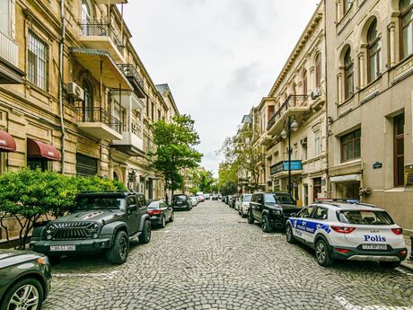 Объявление №6158820 - Баку, м. Сахил, 2-комн., 72 м², 2/3 этаж