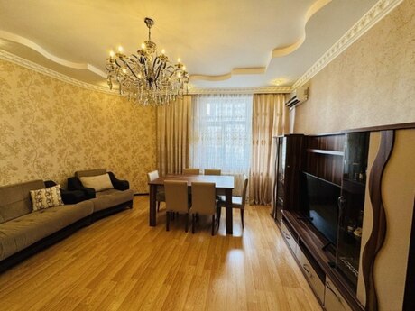 Объявление №6159079 - Баку, м. Насими, 3-комн., 120 м², 9/17 этаж