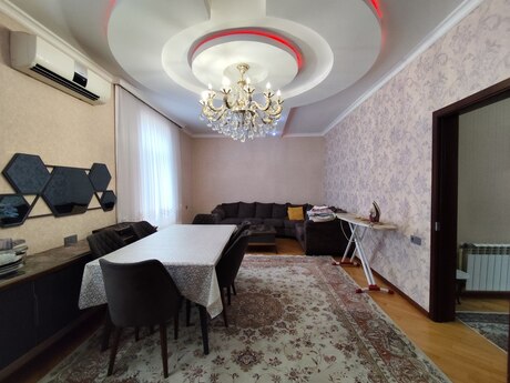 Объявление №6159132 - Баку, Хатаинский р., 6-комн., 160 м²