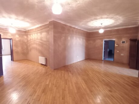 4 otaqlı mənzil, 220 m², Nəsimi: 465 000 ₼ 3