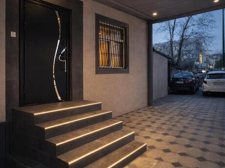 Elan №6159178 - Bakı, Gənclik m., 3 otaqlı, 110 m²