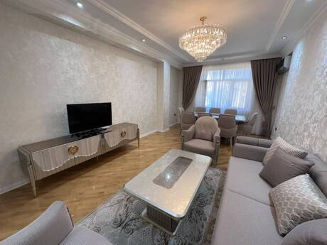 Объявление №6159188 - Баку, м. Иншаатчылар, 3-комн., 120 м², 3/12 этаж