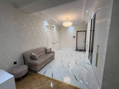 3 otaqlı mənzil, 120 m², İnşaatçılar: 350 000 ₼ 5