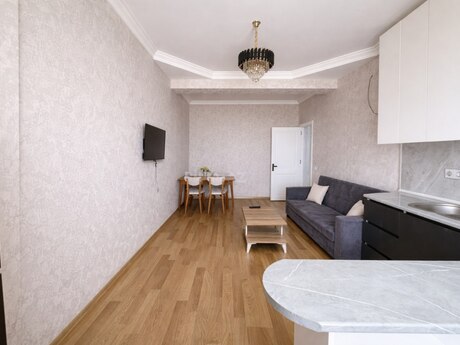 Объявление №6159340 - Баку, м. Иншаатчылар, 2-комн., 60 м², 5/17 этаж