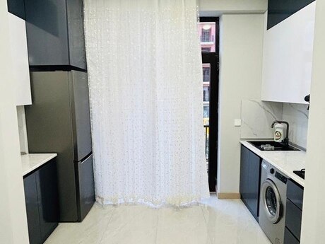 Elan №6159492 - Bakı, Dərnəgül m., 2 otaqlı, 85 m², 2/15 mərtəbə