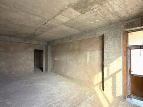 4 otaqlı yeni tikili - 28 May m. - 150 m²