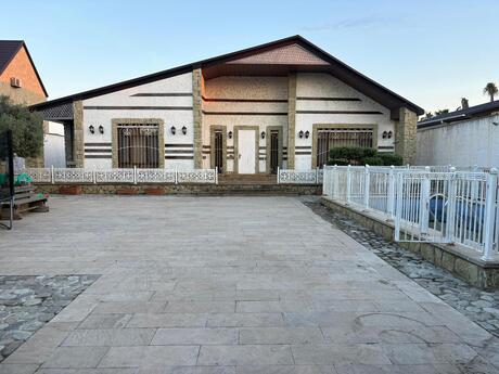 Elan №6159901 - Bakı, Mərdəkan q., 4 otaqlı, 250 m²