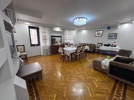 4-room apartment, 110 m², Badamdar: 275 000 ₼ 5