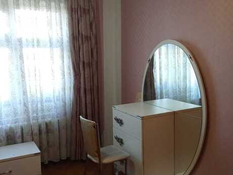 5 otaqlı köhnə tikili - İnşaatçılar m. - 100 m²
