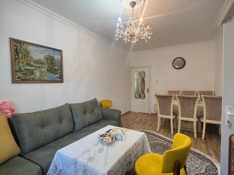 Elan №6160085 - Bakı, Xalqlar Dostluğu m., 2 otaqlı, 65 m², 1/9 mərtəbə