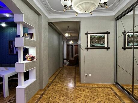 Elan №6160177 - Bakı, Nəsimi r., 4 otaqlı, 165 m², 4/18 mərtəbə