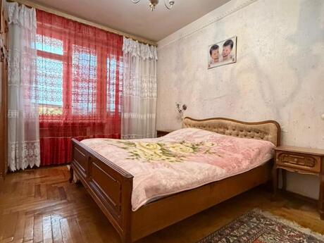 2 otaqlı köhnə tikili - Gənclik m. - 65 m²