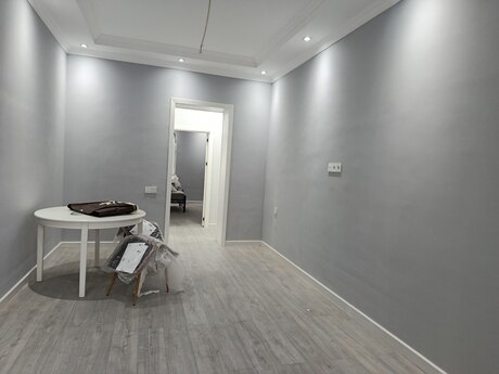 2 otaqlı köhnə tikili - Şah İsmayıl Xətai m. - 60 m²
