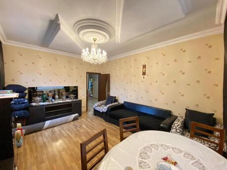 3 otaqlı mənzil, 80 m², Həzi Aslanov: 180 000 ₼ 2