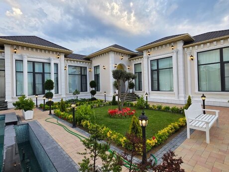 5 otaqlı həyət evi, 256 m², Mərdəkan: 735 000 ₼ 2