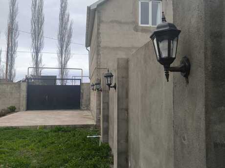 5 otaqlı həyət evi/bağ evi - Xaçmaz - 150 m²