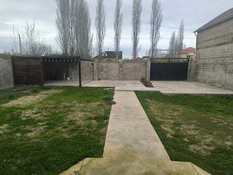 5 otaqlı həyət evi/bağ evi - Xaçmaz - 150 m²