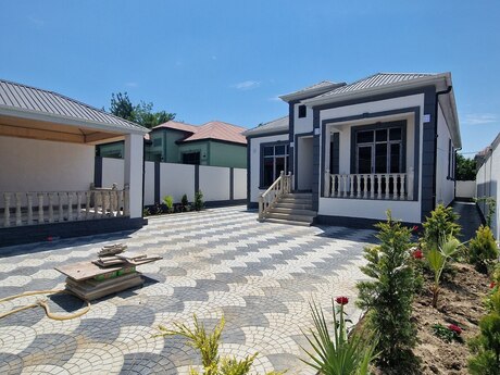 5 otaqlı həyət evi/bağ evi - Zabrat q. - 135 m²