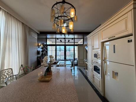 5 otaqlı həyət evi, 250 m², Mərdəkan: 589 000 ₼ 3