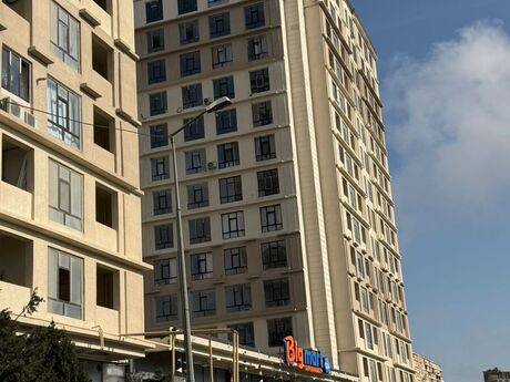Elan №6003293 - Bakı, Yeni Günəşli q., 3 otaqlı, 80 m², 6/14 mərtəbə