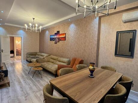 Объявление №6160821 - Баку, м. Ази Асланов, 4-комн., 140 м², 19/19 этаж