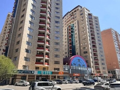 Объявление №6160978 - Баку, Насиминский  р., 3-комн., 148 м², 7/18 этаж