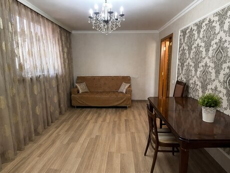 Elan №6161055 - Bakı, İnşaatçılar m., 2 otaqlı, 45 m², 4/5 mərtəbə